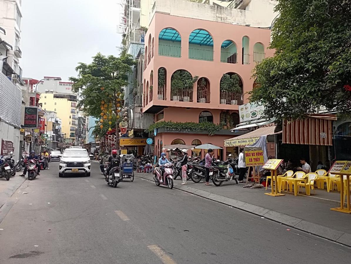 Lady Sara Hostel Ho Chi Minh City Bagian luar foto